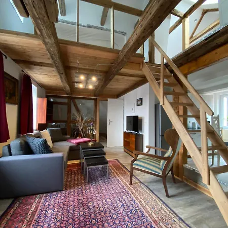 Charmantes Loft Im Stadtkern